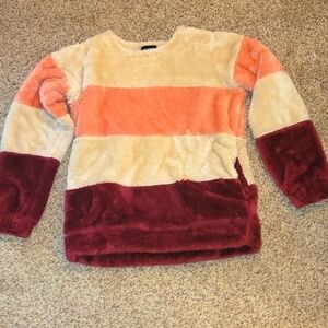 Zenana Outfitters fluffy color block top medium